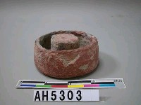 藏品(桌櫥腳墊)的圖片